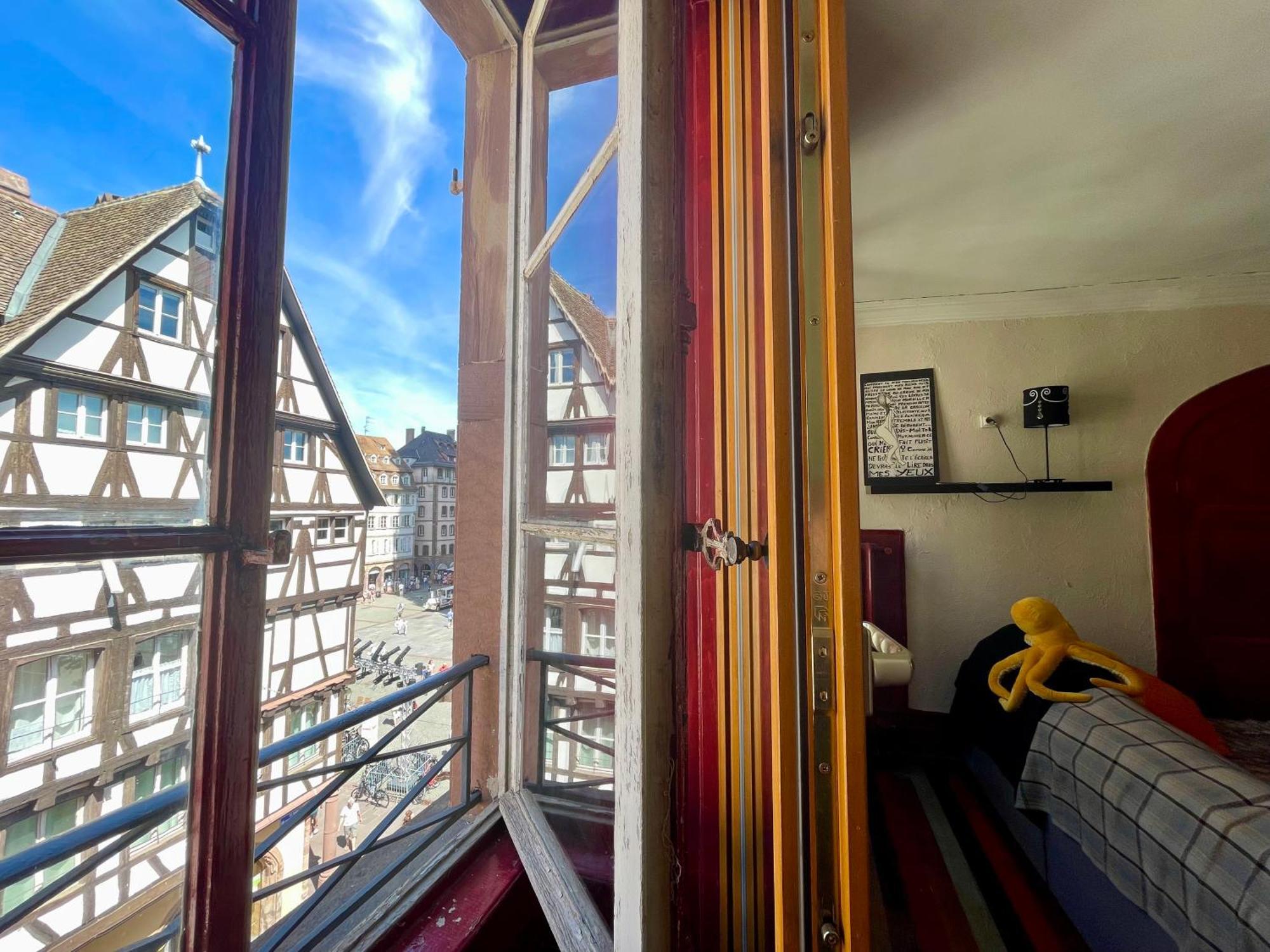 Cathedrale Spacieux Appartement Strasburgo Esterno foto